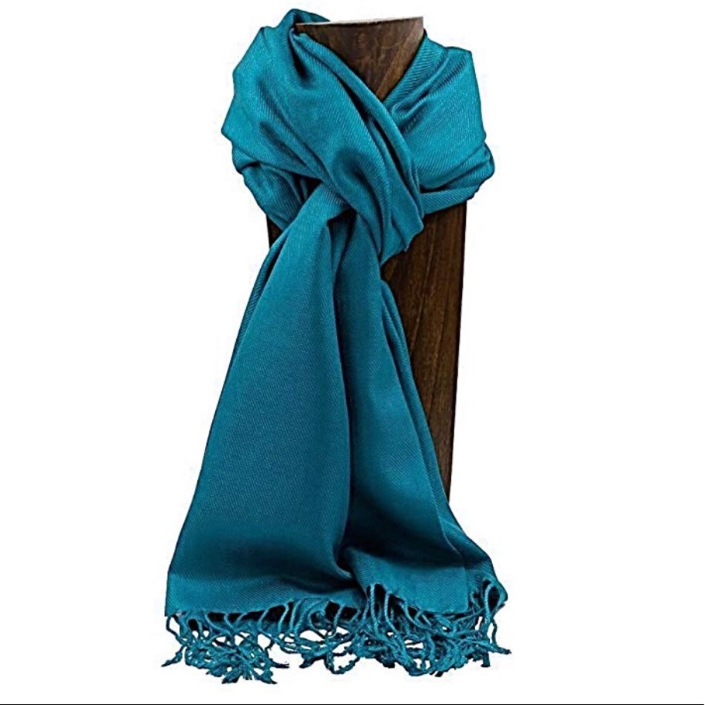 LAST CHANCE: Anne Klein Pashmina scarf